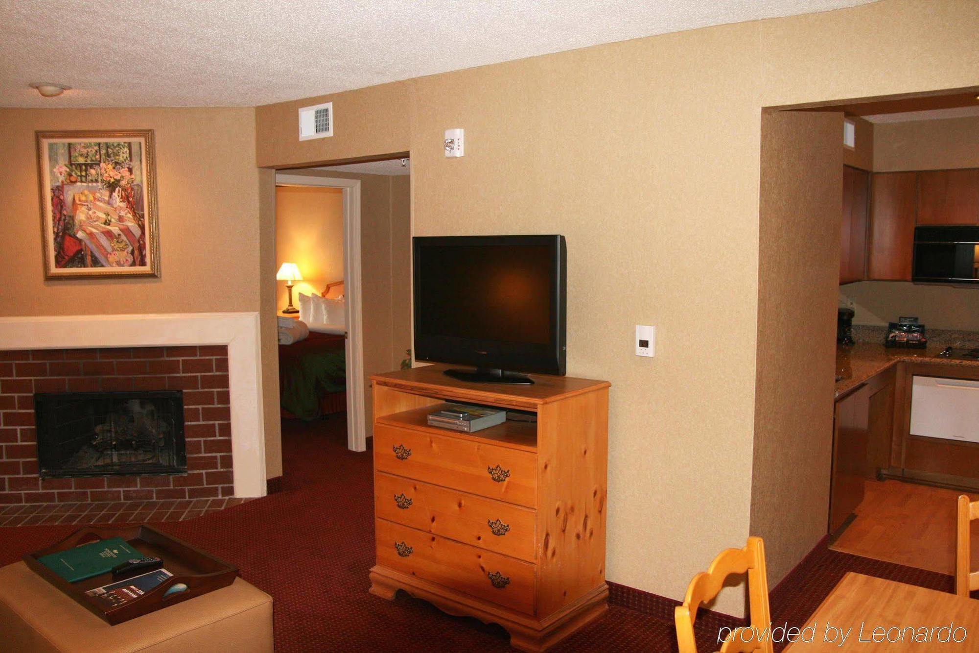 Homewood Suites Lafayette Bagian luar foto