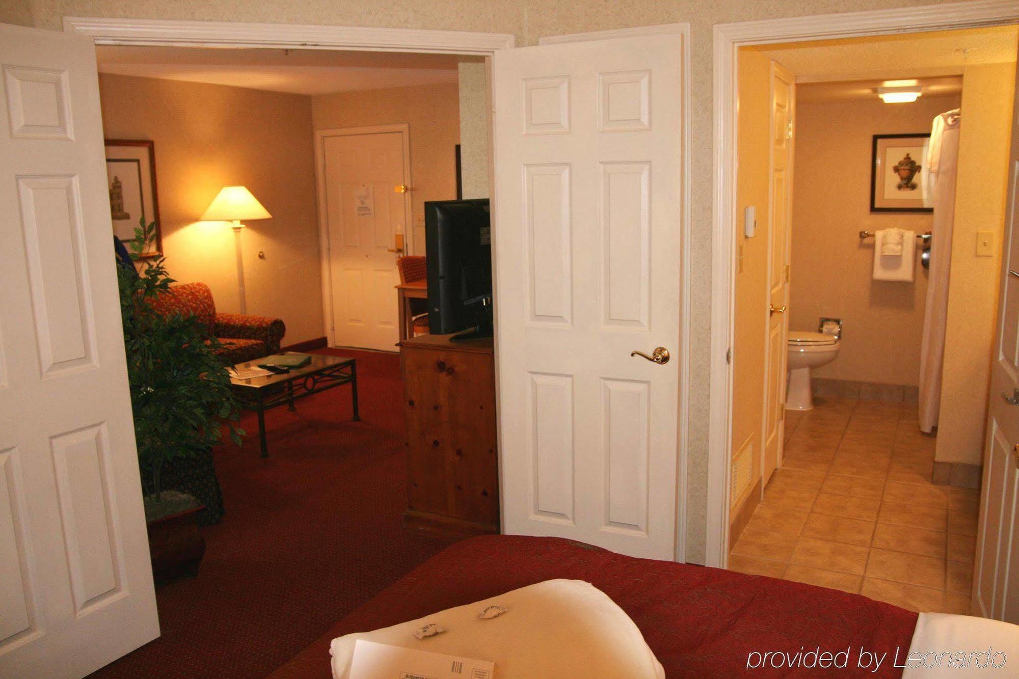 Homewood Suites Lafayette Bagian luar foto